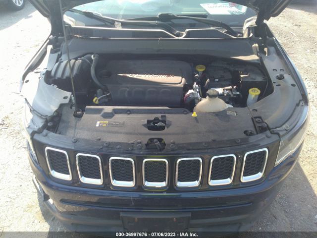 3C4NJDBBXJT107991 Jeep Compass Latitude