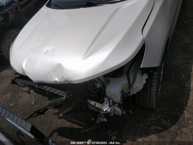 Chevrolet EQUINOX LT 2019 2GNAXKEV4K6117162 Image 12