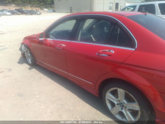 WDDGF8AB2ER312762 Mercedes-Benz C-class C 300