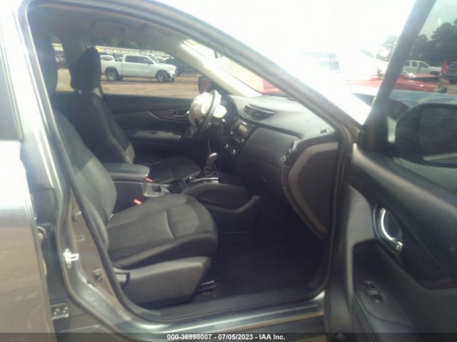 KNMAT2MTXJP517469 Nissan ROGUE SV