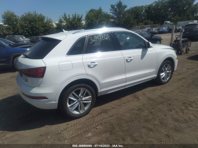 WA1EFCFS7GR013648 Audi Q3 Premium Plus