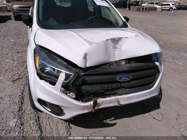 1FMCU0F75HUB35769 Ford ESCAPE S