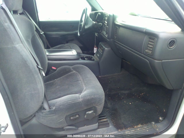 2002 CHEVROLET SILVERADO 1500 LS VIN: 2GCEC19V821248344
