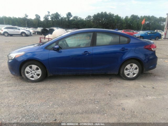 3KPFK4A70HE015530 KIA FORTE LX