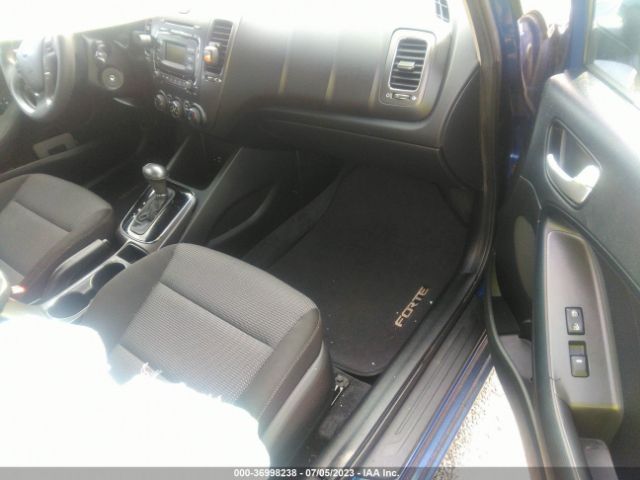 3KPFK4A70HE015530 KIA FORTE LX