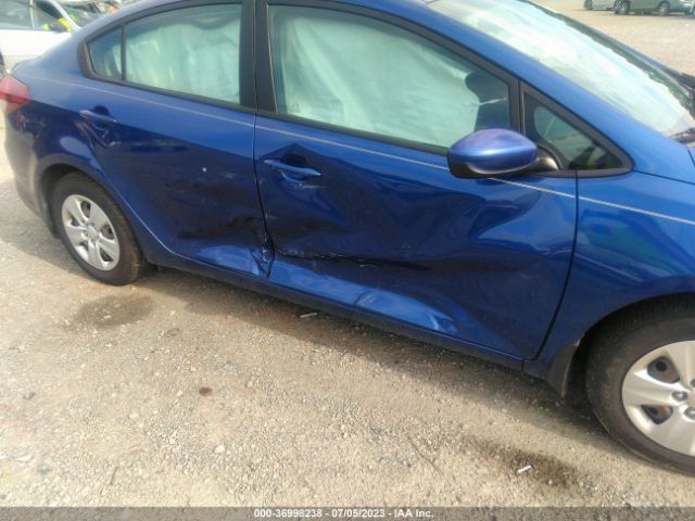 3KPFK4A70HE015530 KIA FORTE LX