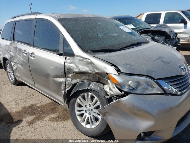 Toyota Sienna Xle Auto Access 2017 5TDYZ3DC5HS816144 Image 13