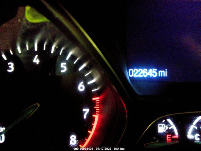 1FMCU9J96HUB60550 Ford Escape Titanium