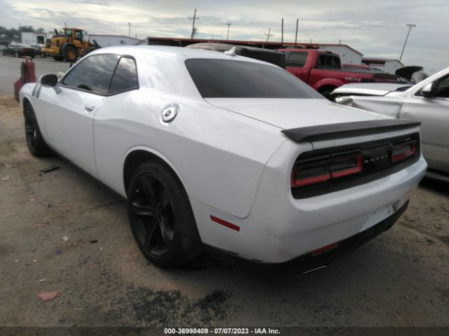 2C3CDZAG9FH703204 Dodge Challenger Sxt