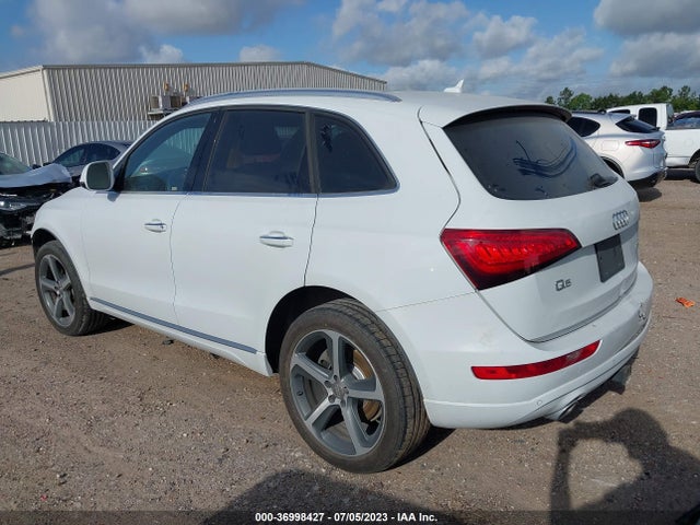 WA1CMAFP6FA040060 Audi Q5 Premium Plus