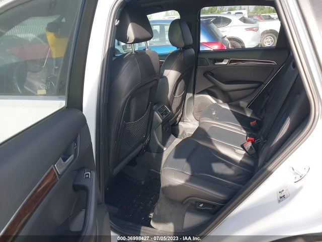 WA1CMAFP6FA040060 Audi Q5 Premium Plus