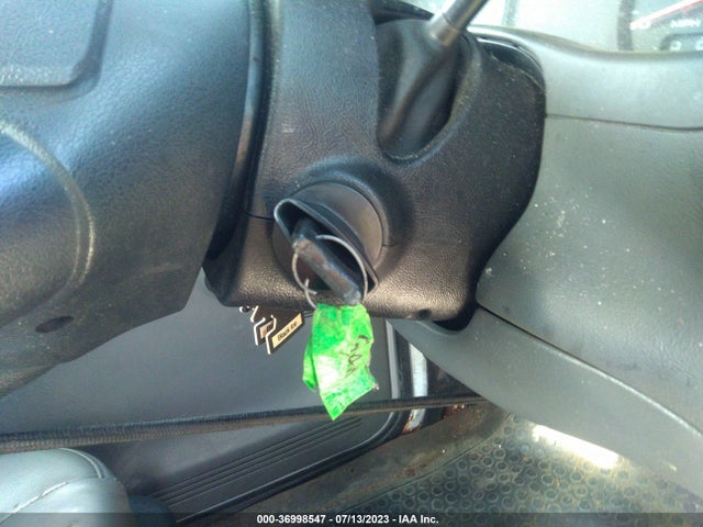 2010 FORD RANGER XL/XLT VIN: 1FTKR1AD8APA01217