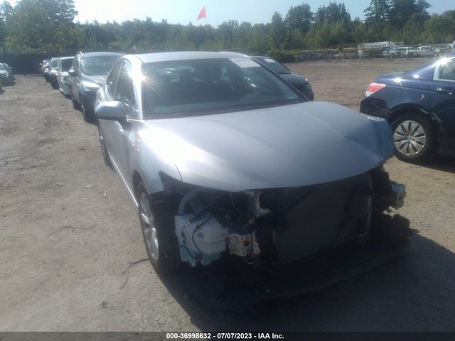 2019 4T1B11HK5KU700069 main image