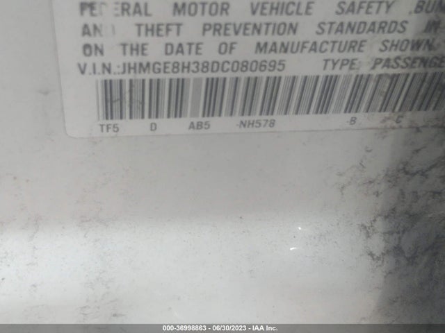 2013 HONDA FIT VIN: JHMGE8H38DC080695