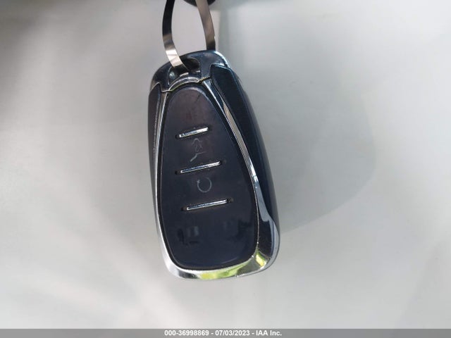 Chevrolet EQUINOX LT 2019 2GNAXVEX1K6196132 Image 3
