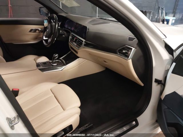 3MW5R1J02L8B12161 BMW 3 Series 330i