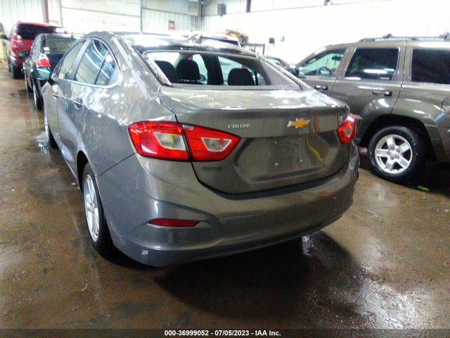Chevrolet CRUZE LT 2018 1G1BE5SM3J7119542 Image 16