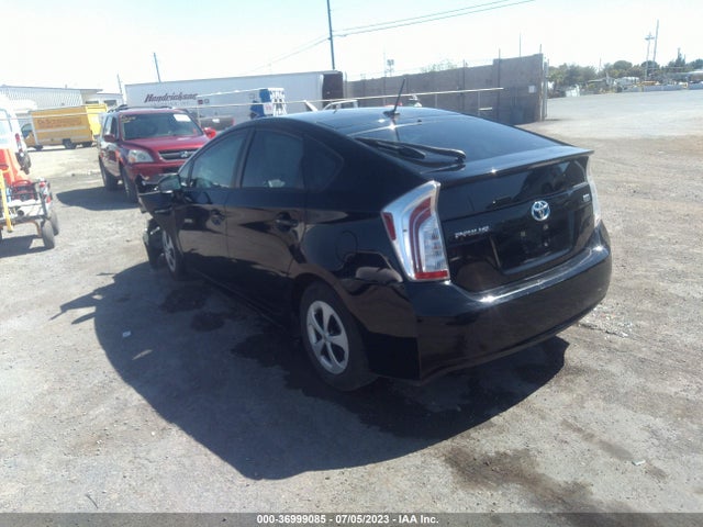 Toyota Prius Four 2015 JTDKN3DU3F1910981 Image 3