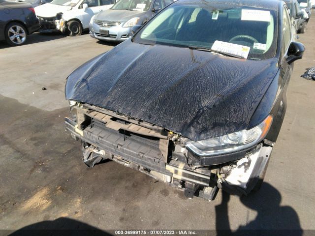3FA6P0H74GR174774 Ford FUSION SE