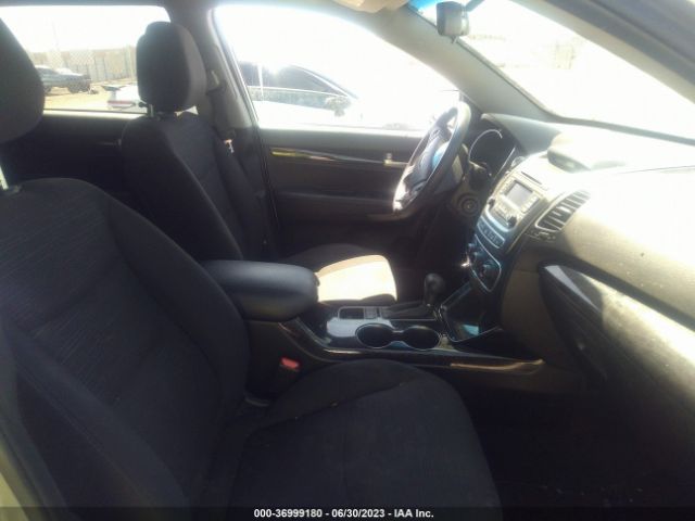5XYKT3A65FG558272 KIA SORENTO LX