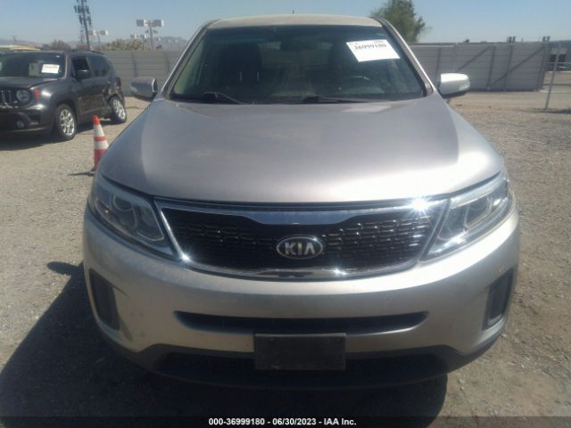 5XYKT3A65FG558272 KIA SORENTO LX