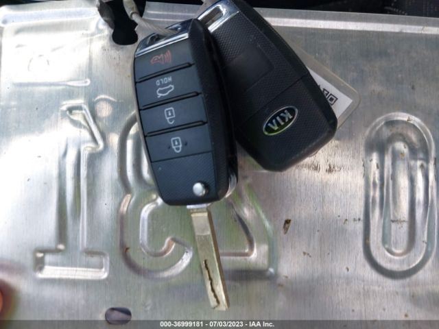 3KPA24AD6ME365903 KIA RIO S