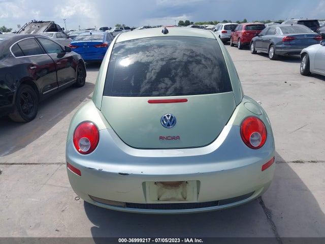 2007 VOLKSWAGEN NEW BEETLE COUPE VIN: 3VWSW31C57M518837