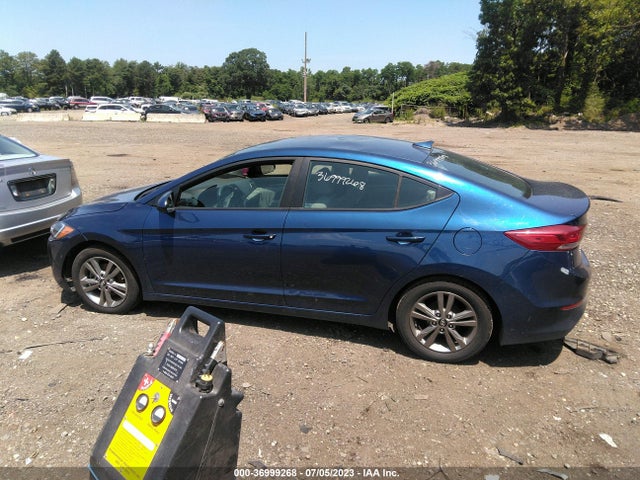 2017 HYUNDAI ELANTRA SE VIN: 5NPD84LF3HH174936