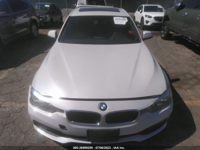 WBA8E1G52GNT38246 BMW 3 Series 320i
