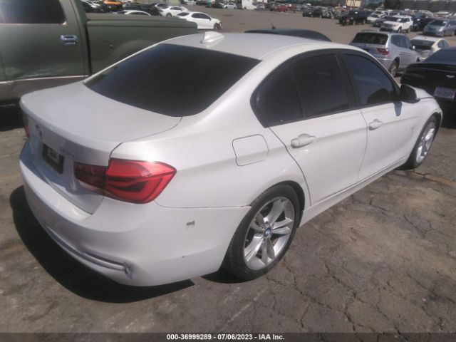 WBA8E1G52GNT38246 BMW 3 Series 320i