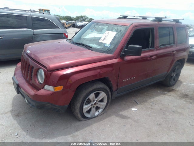 Jeep Patriot Latitude 2016 1C4NJRFBXGD690181 Image 2