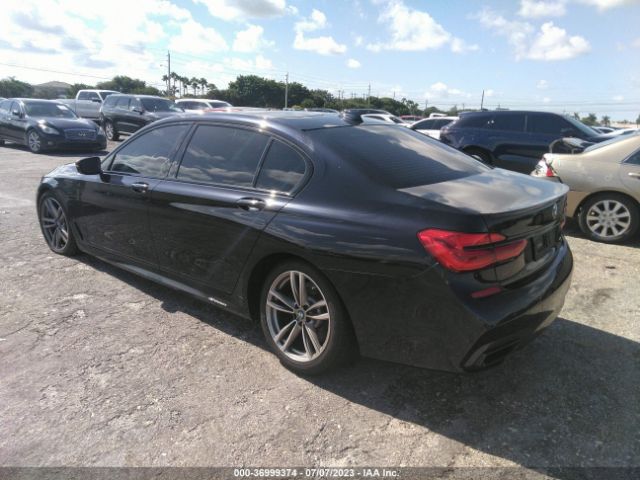 WBA7F0C5XGGL99938 BMW 7 Series 750i