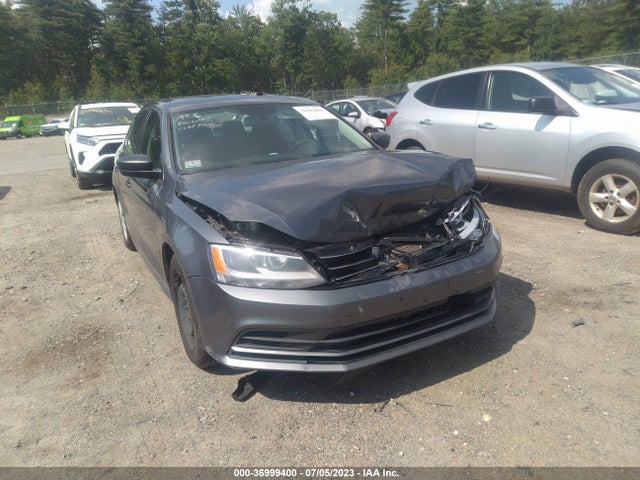 3VW2K7AJ3FM316790 Volkswagen Jetta Sedan 2.0l S