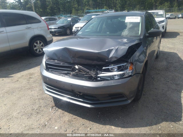 3VW2K7AJ3FM316790 Volkswagen Jetta Sedan 2.0l S