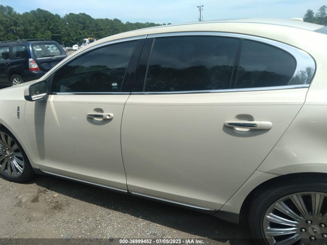 2015 Lincoln MKS, VIN: 1LNHL9DK5FG603631