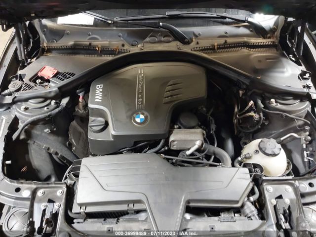 WBA3C3C58EPV90571 BMW 3 Series 320i Xdrive
