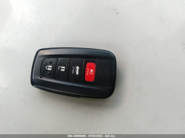 Toyota Corolla Hybrid Le 2021 JTDEAMDE8MJ016995 Image 11