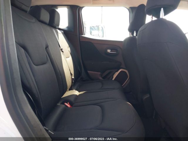 ZACCJBAT7FPB90185 Jeep Renegade Sport