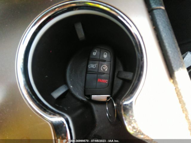 1C4RJFCG1HC671669 Jeep Grand Cherokee Overland