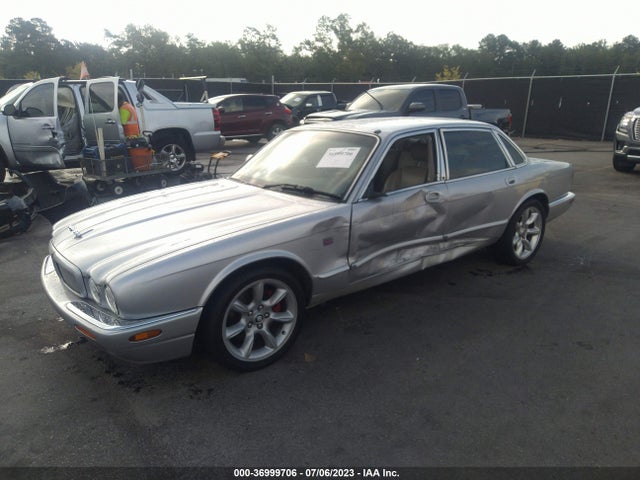 2002 JAGUAR XJ XJR VIN: SAJDA15B12MF41458