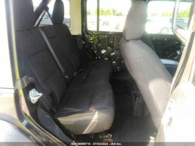 1C4HJXDG4KW678427 Jeep Wrangler Unlimited Sport S