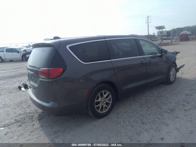 2C4RC1DGXHR633845 Chrysler Pacifica Touring