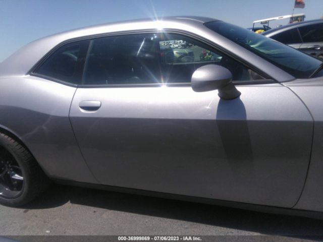 2C3CDZBT0GH331944 Dodge Challenger R/t Plus Shaker