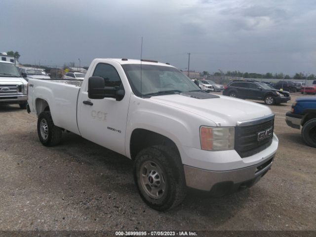 1GT02ZCG4EF121061 auction archive image