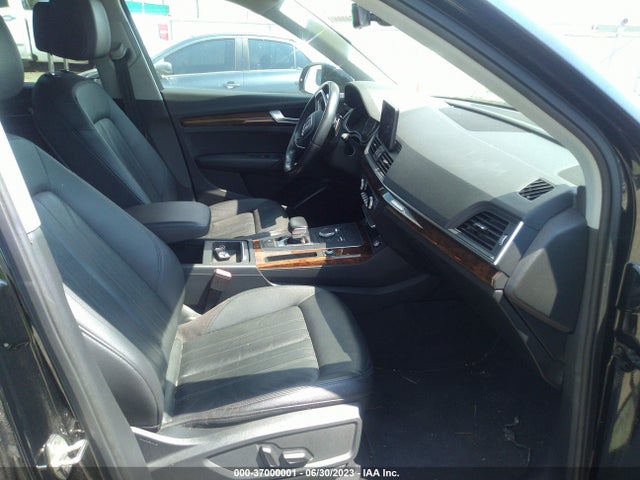 WA1ANAFY4J2127553 Audi Q5 Premium/tech Premium