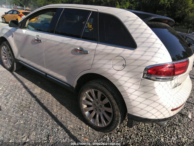 2015 Lincoln MKX, VIN: 2LMDJ8JKXFBL25548