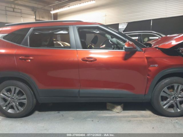 KNDEUCAA8M7106583 KIA SELTOS S