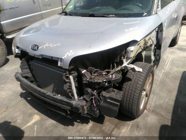 KNDJN2A28E7701062 KIA Soul Base