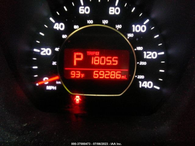 KNDJN2A28E7701062 KIA Soul Base