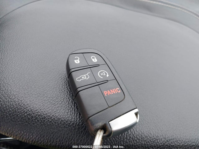 1C4RJFDJ4FC102287 Jeep Grand Cherokee Srt